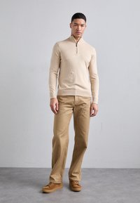 KNITID CASHMERE BLEND EASY FIT HALF ZIP - Strickpullover - sable