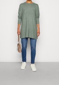 Vero Moda Strickpullover - light green