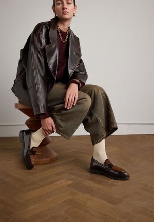 Manfield Instappers - braun