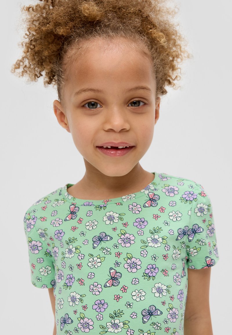 s.Oliver MIT ALL-OVER-PRINT - Freizeitkleid - hellgrün