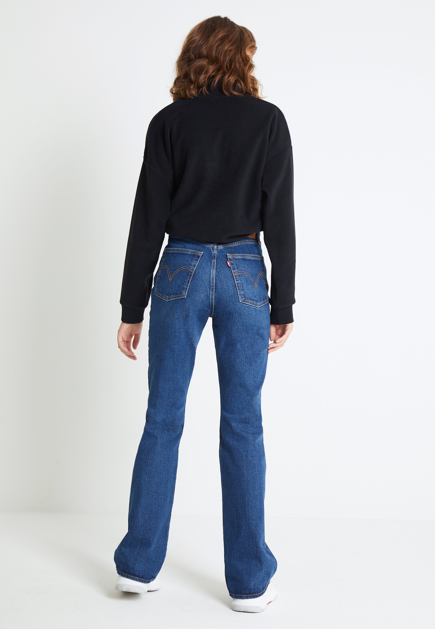 levi's straight boot cut