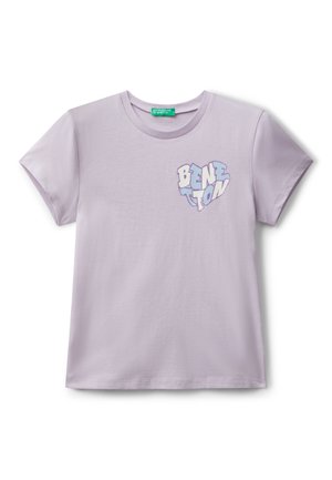 - T-shirt z nadrukiem