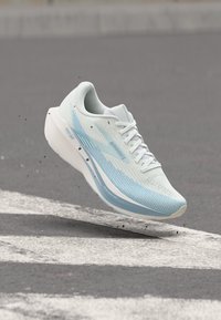 Unselected, white blue metallic