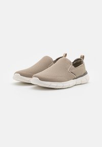 Skechers DEL RETTO - Obuća za navlačenje - taupe