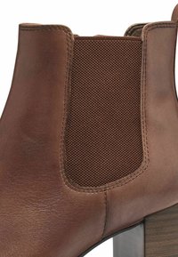 Tamaris Classic ankle boots - cognac