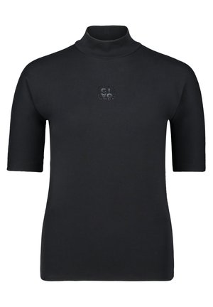 Zwarte T-shirt met korte mouwen en een opgehoogde kraag, met een klein vierkant logo-opdruk in het midden van de borst.