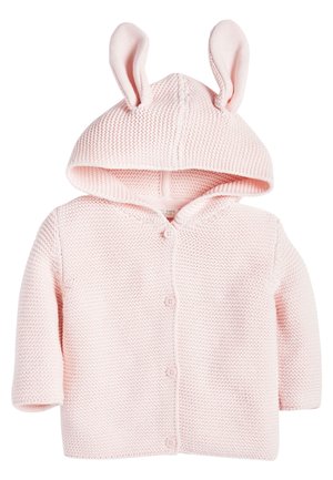 Morbido cardigan rosa chiaro per bambini, lavorato a maglia, con cappuccio caratterizzato da due orecchie da coniglio e chiusura frontale con bottoni.