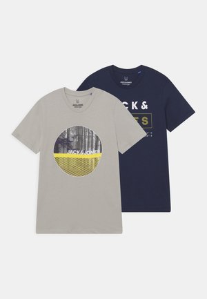 JCOBOOSTER TEE CREW NECK JR 2 PACK - Print T-shirt - glacier gray/navy blazer