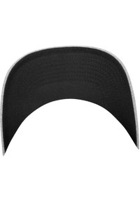 Flexfit Naģene - heather/white