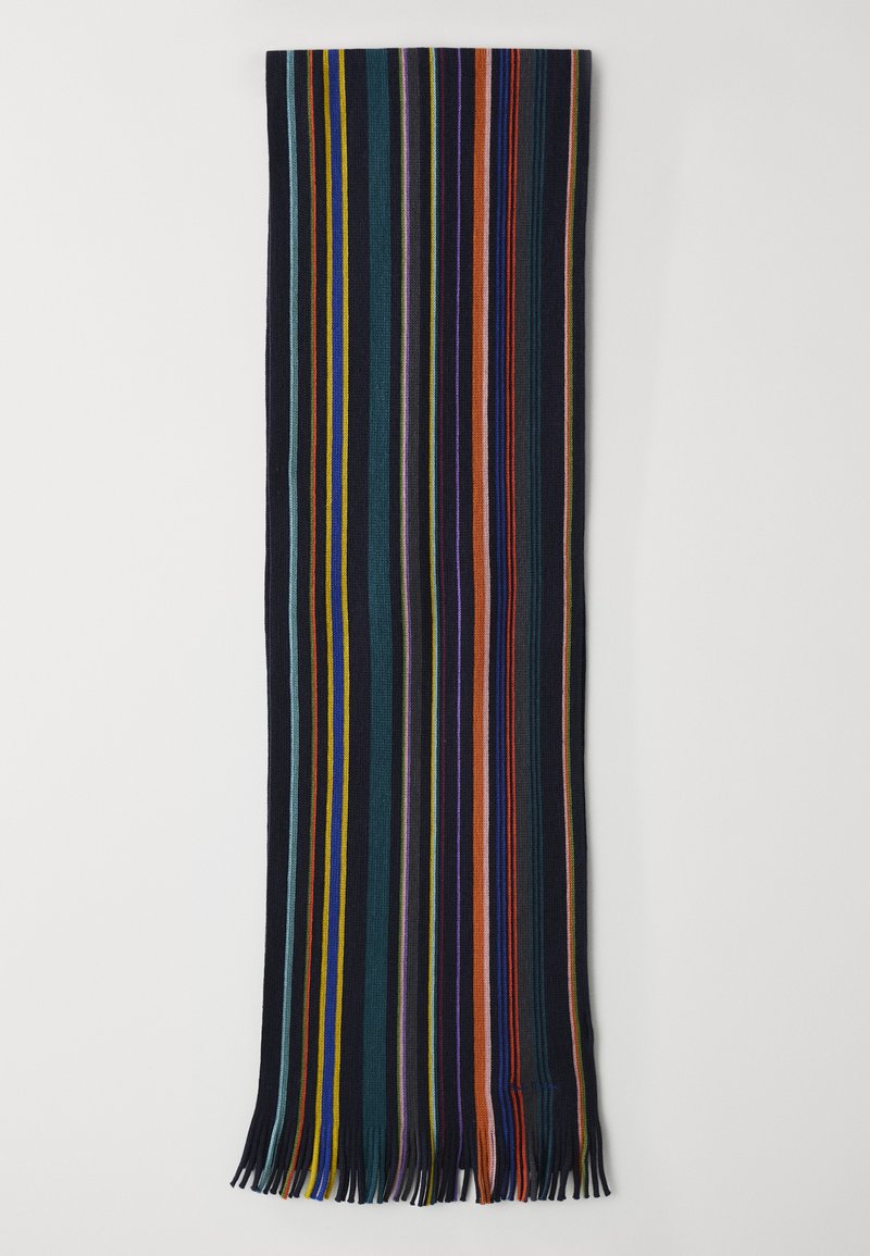 Strikket tørklæde med lodrette striber i marineblå, teal, orange, gul og lilla. Kanterne har frynse detaljer. Blød tekstur.