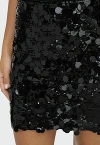 ONLY JADEL  - Falda acampanada - black