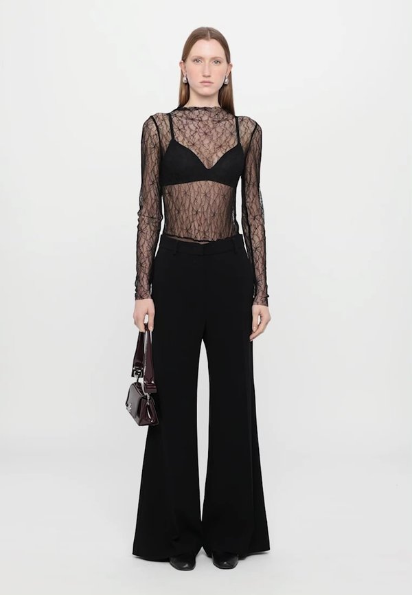 EXCLUSIVE KAREN - Long sleeved top3