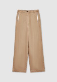 Weite, taillierte Hose aus glattem Stoff, mit zwei vorderen Taschen und weißem Piping sowie einem einzigen Knopfverschluss.