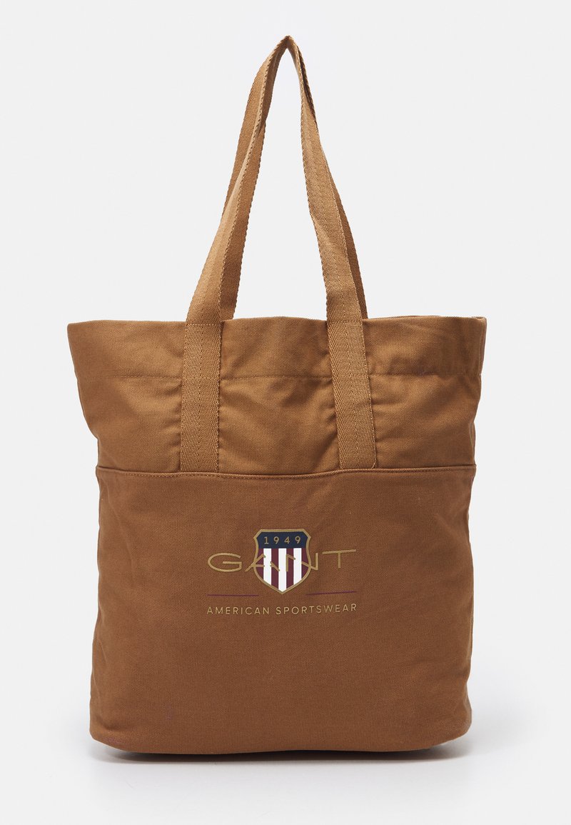 Gant archive shield Clearance