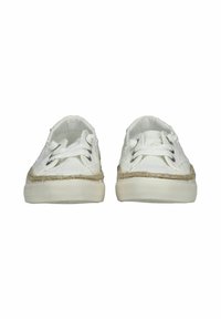 Sneakers bianchi in tela con superficie testurizzata, punta rotonda, design con lacci e suola intermedia avvolta in iuta. Suola piatta in gomma con dettagli antiscivolo.