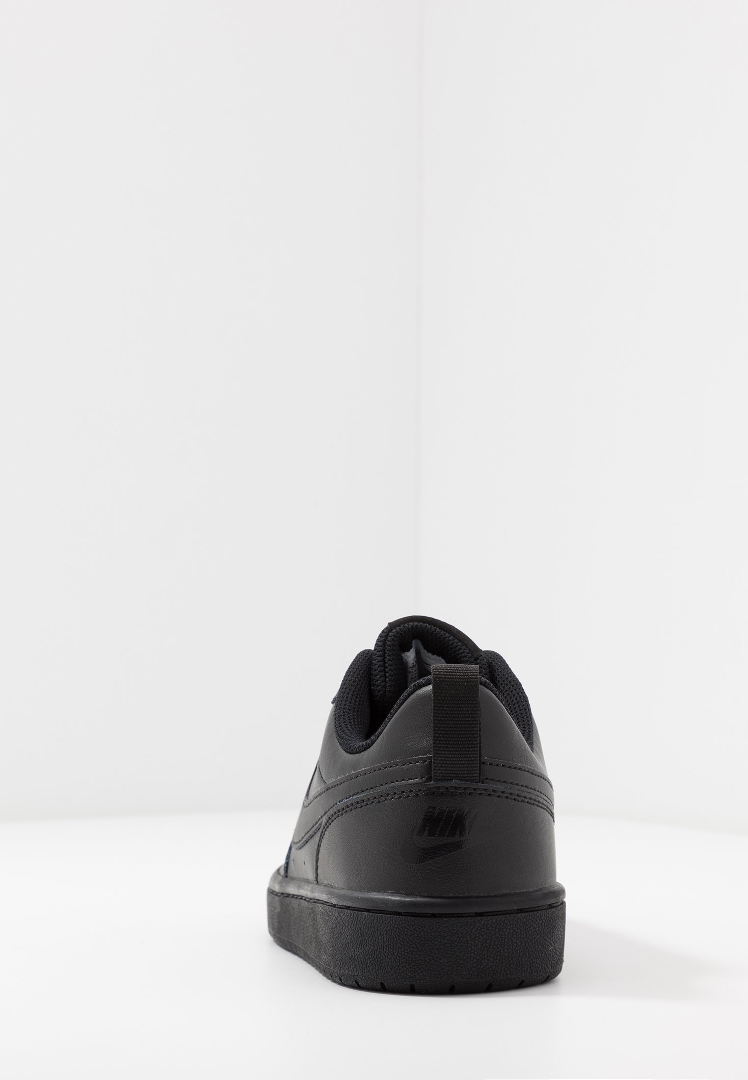 nike black court borough low sneakers