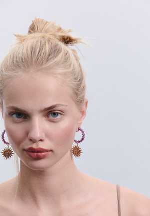 Stradivarius PACK OF 3 BEADED MOON - Øreringe - gold-coloured