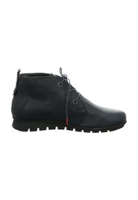 Marineblaue Leder-Stiefeletten mit glatter Oberfläche, runder Zehenform, Schnürdesign und strukturiertem Gummisohle mit akzentuierendem roten Detail an der Ferse.