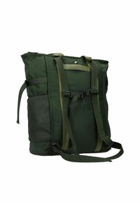 Borsa tote in nylon verde con spallacci regolabili, tasca laterale in rete e chiusura con zip. Presenta un pannello posteriore imbottito e due opzioni di trasporto.