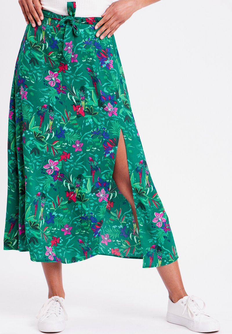 Jupe Cache Cache Taille 38 D'occasion En Très Bon état - Parfaite Pour Un Look Quotidien