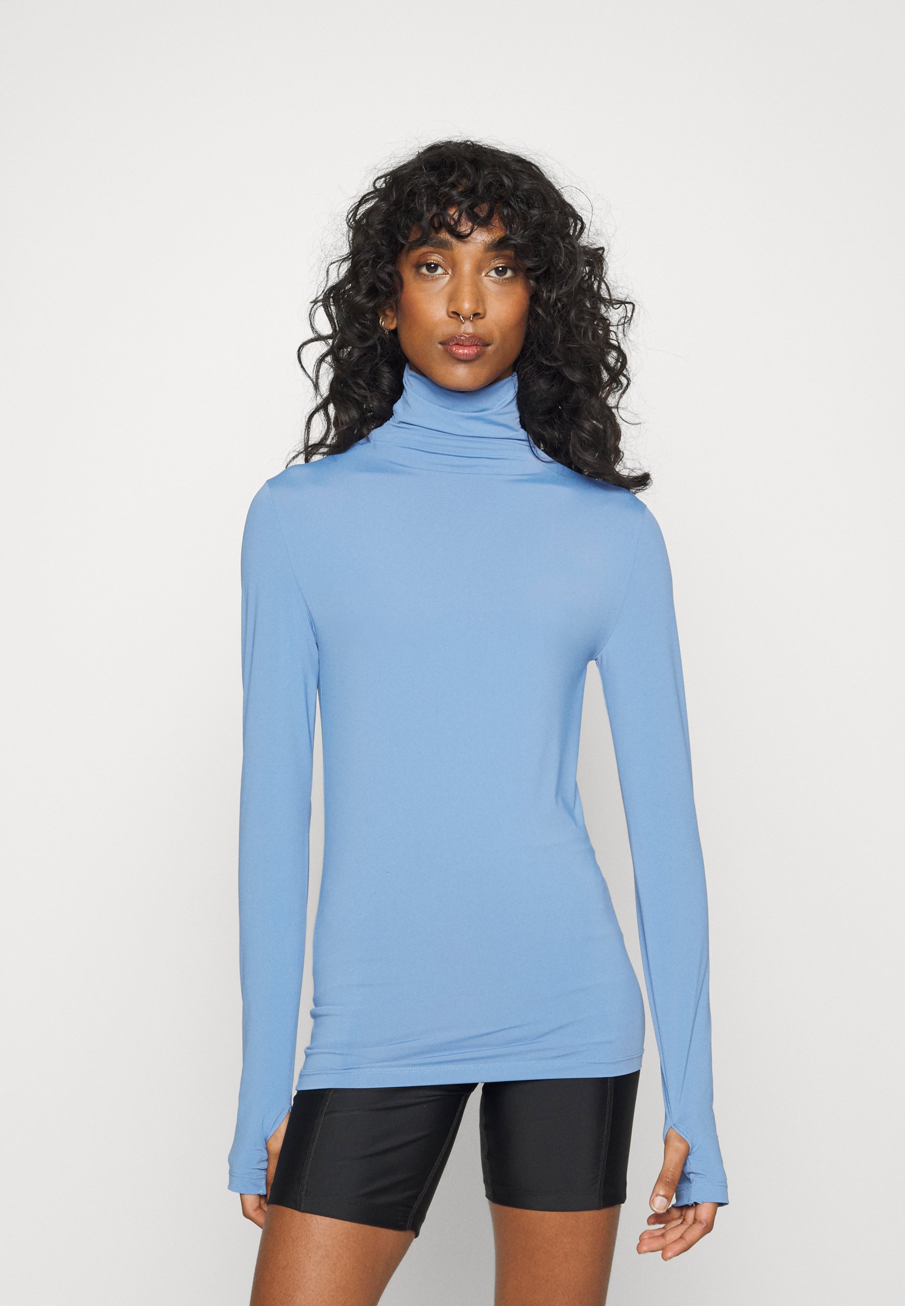 Nicki Studios LOGO TURTLENECK - Langarmshirt - light blue/hellblau -  Zalando.ch