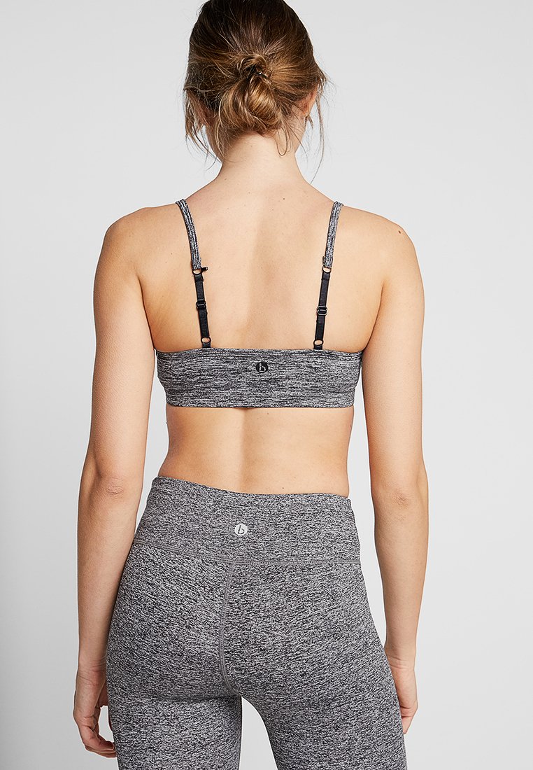 soutien gorge yoga