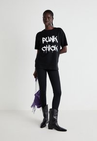 Noisy May SERA ONECK VIP - T-shirts med print - black