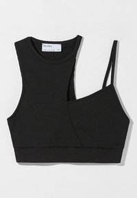 Svart rippad crop top med ärmlös design, med en asymmetrisk skärning och tunna, justerbara band. Taggen visar varumärket.