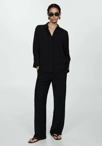 Mango Button-down blouse - black