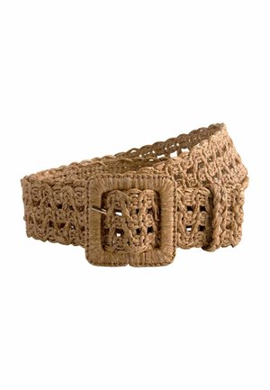 Ceinture beige tissée avec une boucle carrée et un design tressé complexe, fabriquée à partir de matériaux en fibres naturelles.