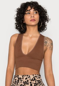 BDG Urban Outfitters JOSIE  - Topper - choc
