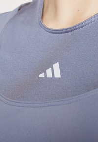 adidas Performance T-shirt till träning - purple