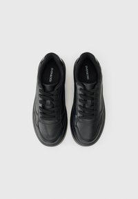 Even&Odd Wide Fit Baskets basses - black