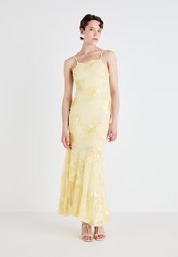 Gina Tricot EMBROIDERY DRESS - Oblačila za posebne priložnosti - light yellow
