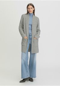 hessnatur Strickjacke - hellgrau