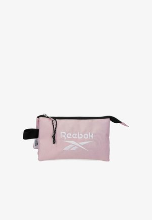 Bolsa rosa claro de Reebok con cremallera negra, lengüeta de tirador negra y logo blanco centrado en el frente.