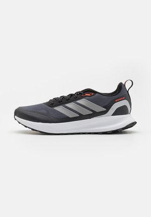 adidas Performance RUNFALCON 5 TR - Chaussures de running - core black/silver metallic/carbon
