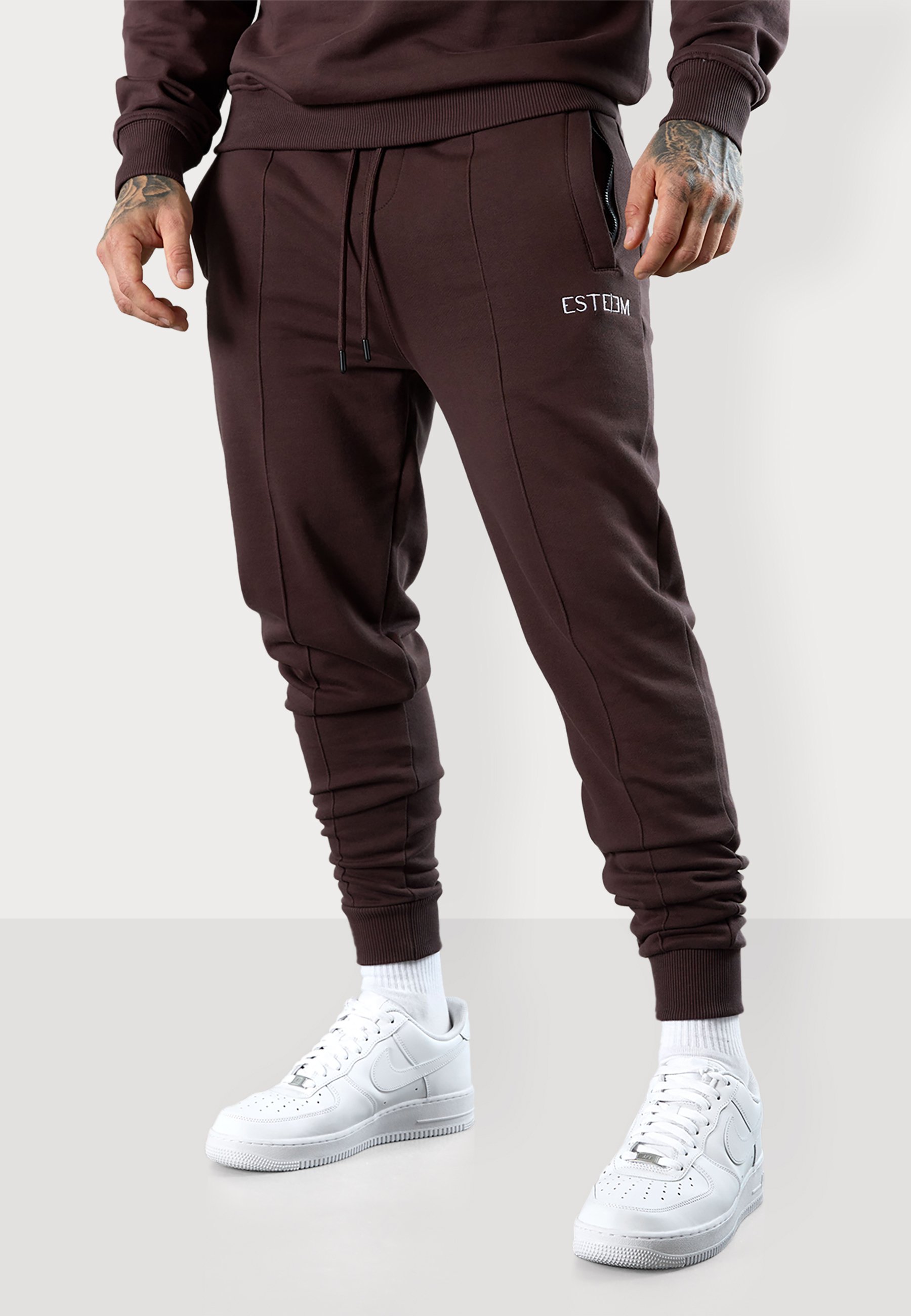 ESTEEM BASIC Pantalon de survêtement espresso/marron foncé