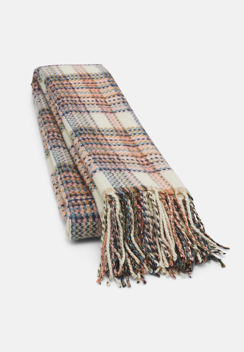 Écharpe en laine pliée avec un motif à carreaux rose, bleu et crème, ornée de franges torsadées multicolores à une extrémité.