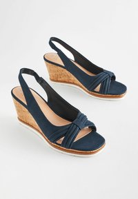 Next REGULAR WIDE FIT - Platform szandálok - navy