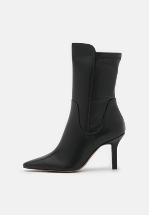 Bottes - black