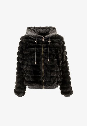 Giubbotto imbottito nero con pelliccia sintetica morbida, dotato di zip frontale, cappuccio con coulisse e polsini a coste. Superficie testurizzata con un design a strati.