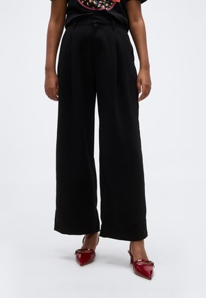 V EASY TROUSER - Hlače - true black