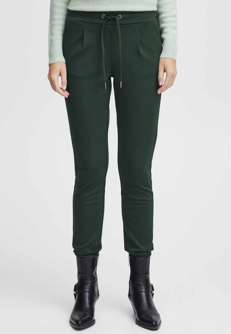 b.young - BYRIZETTA - Tracksuit bottoms - scarab, Enlarge