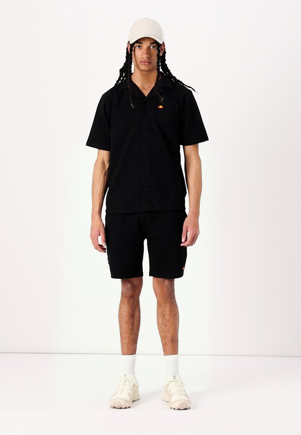 FINITA SET - Shorts3