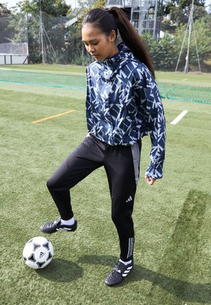 MANCHESTER UNITED WMN WINDBREAKER - Jachetă de vânt - night indigo/clear onix