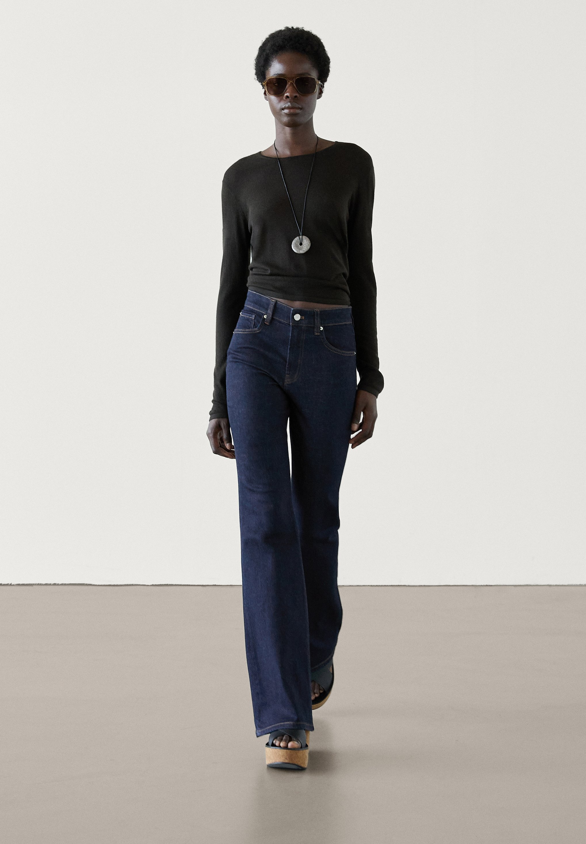 ★ Massimo Dutti★ Flare high waist jeans 05048748251 05080924407-o7.jpg?ts=