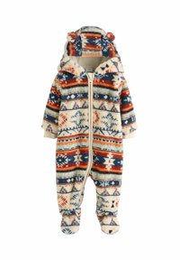 Combinaison pour enfant confortable avec capuche ornée d'oreilles d'ours, décorée de motifs tribaux en bleu vif, orange et crème, et dotée de jambes avec pieds.
