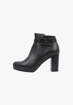 Sandra Fontán ROMA - Botines de tacón - black