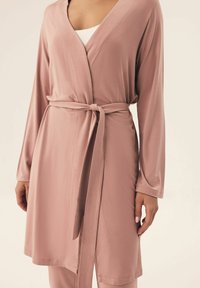 Henderson NOVES piaskowy